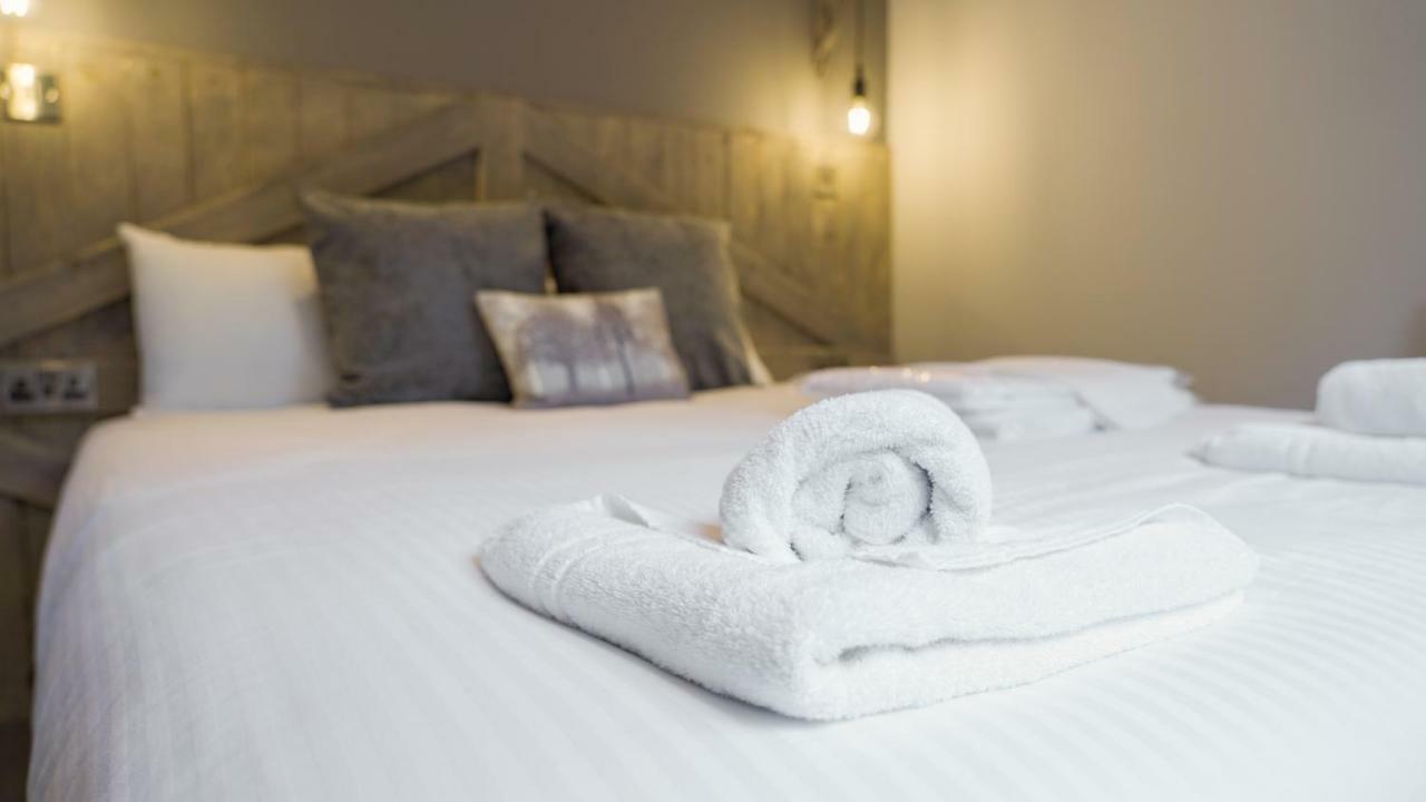 Hill Of Oaks Hotel Windermere Buitenkant foto